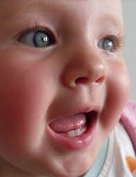 How to soothe a teething baby